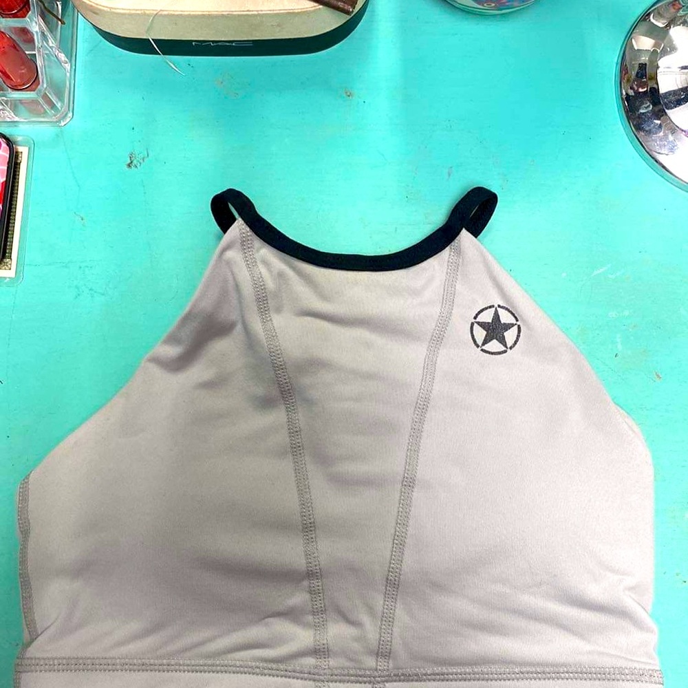 Savage barbell sport bra